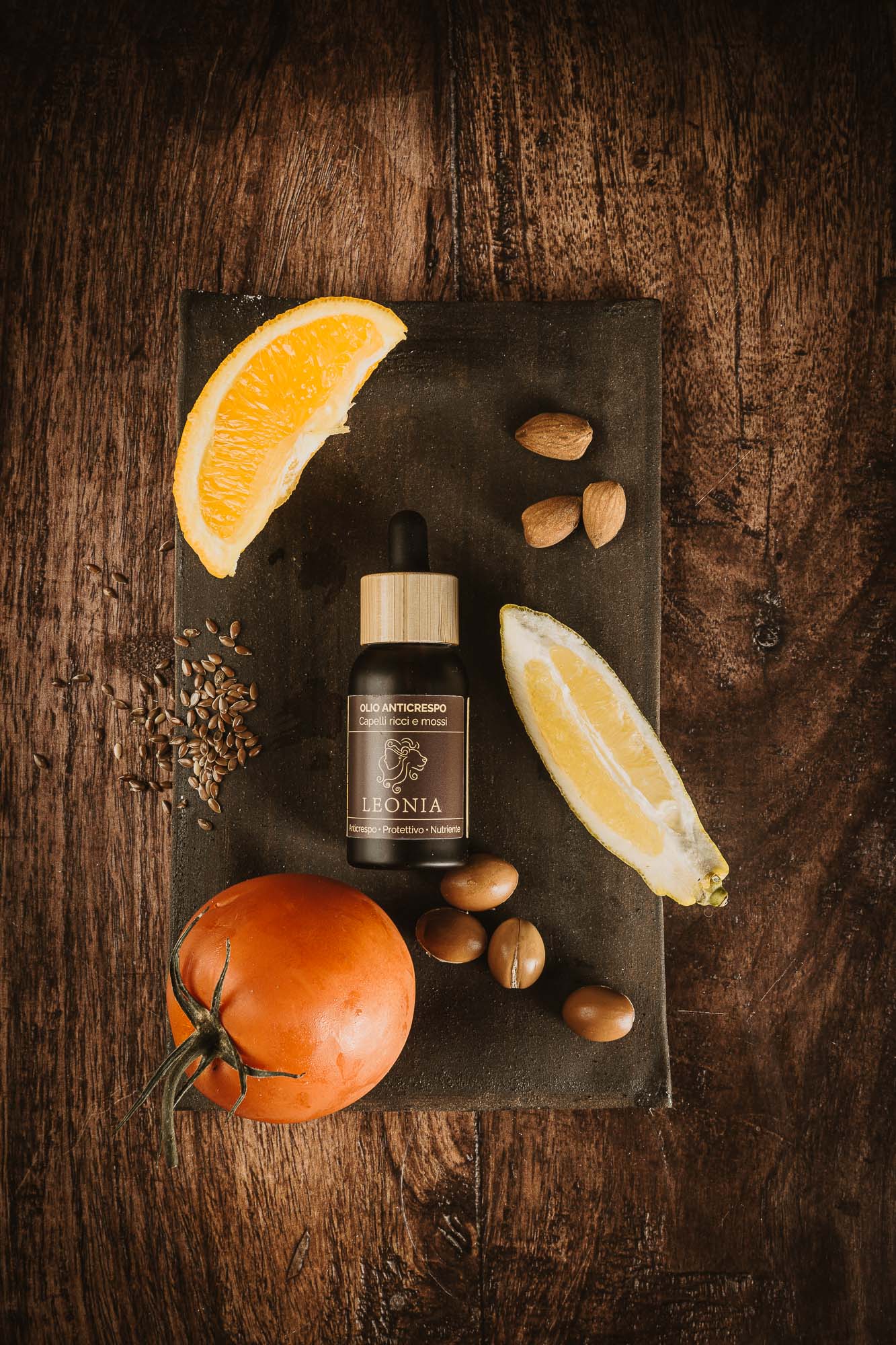 Olio Naturale Protettivo e Anticrespo