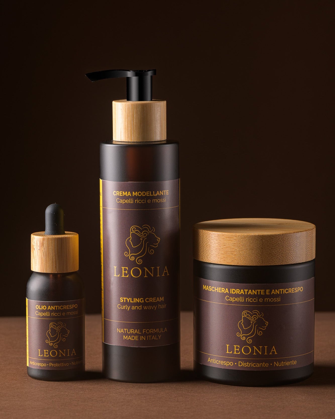 capelli-ricci-mossi-leonia-cremastyling-maschera-olio